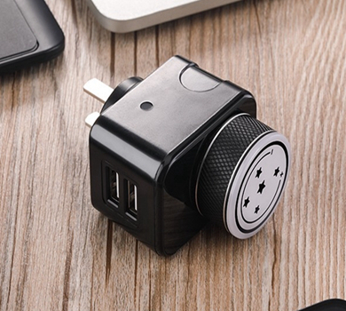 Intelligent night light travel charger